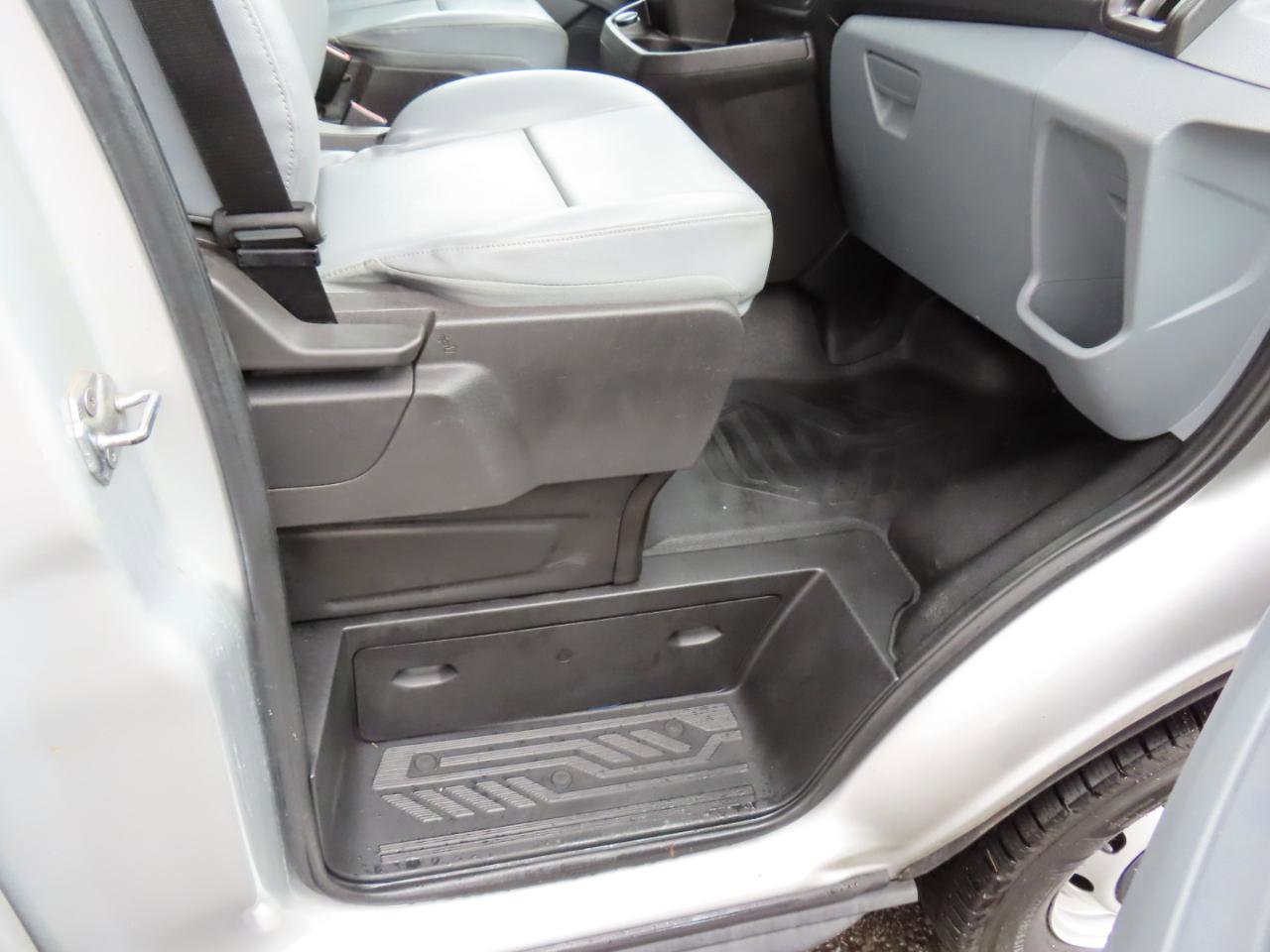 Used 2017 Ford Transit 150 130 Medium Roof image 8