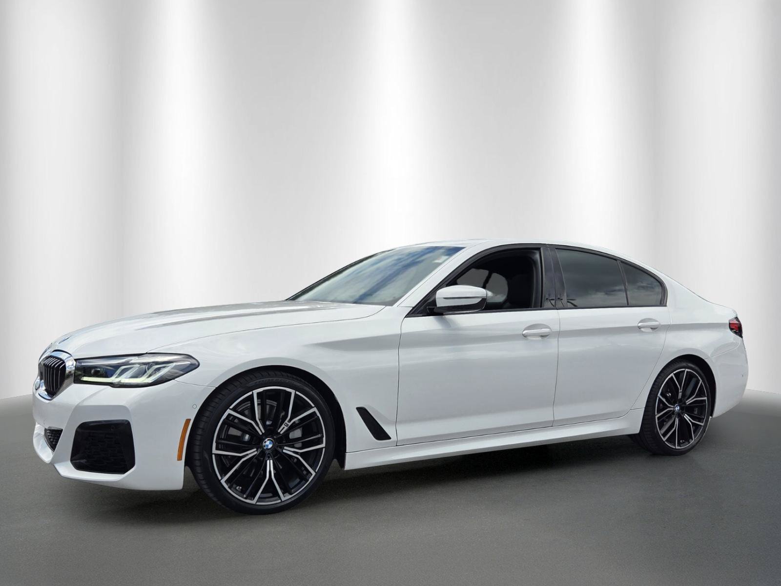 Certified 2023 BMW 530i w/ M Sport Package RWD image 3