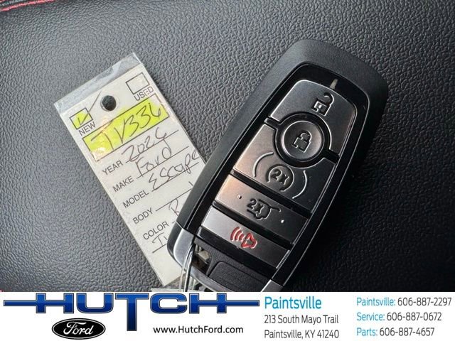 New 2026 Ford Escape ST-Line w/ Tech Pack #1 AWD/4WD image 29