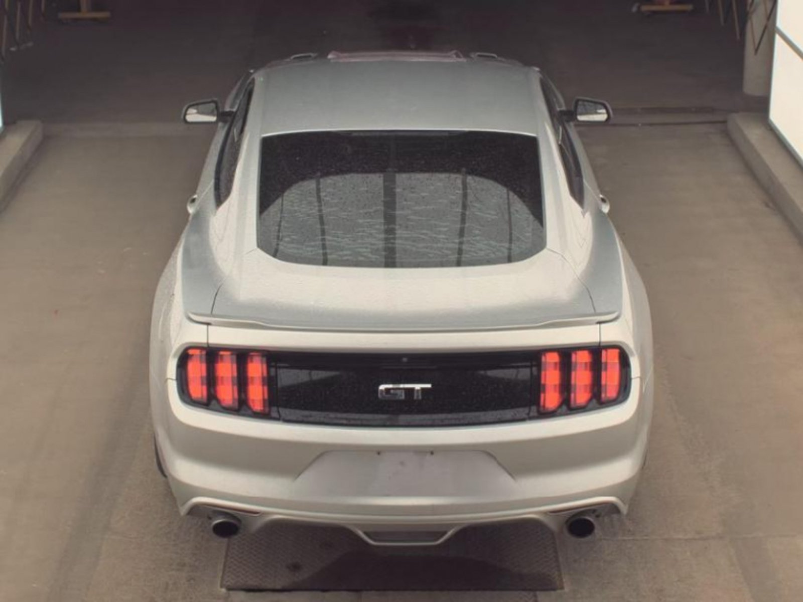 Used 2015 Ford Mustang GT RWD image 6