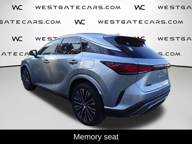 Used 2024 Lexus RX 350 Premium Plus w/ Convenience Package image 4
