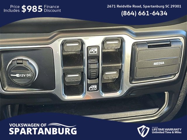 Used 2022 Jeep Wrangler Unlimited Sahara w/ Cold Weather Group image 28