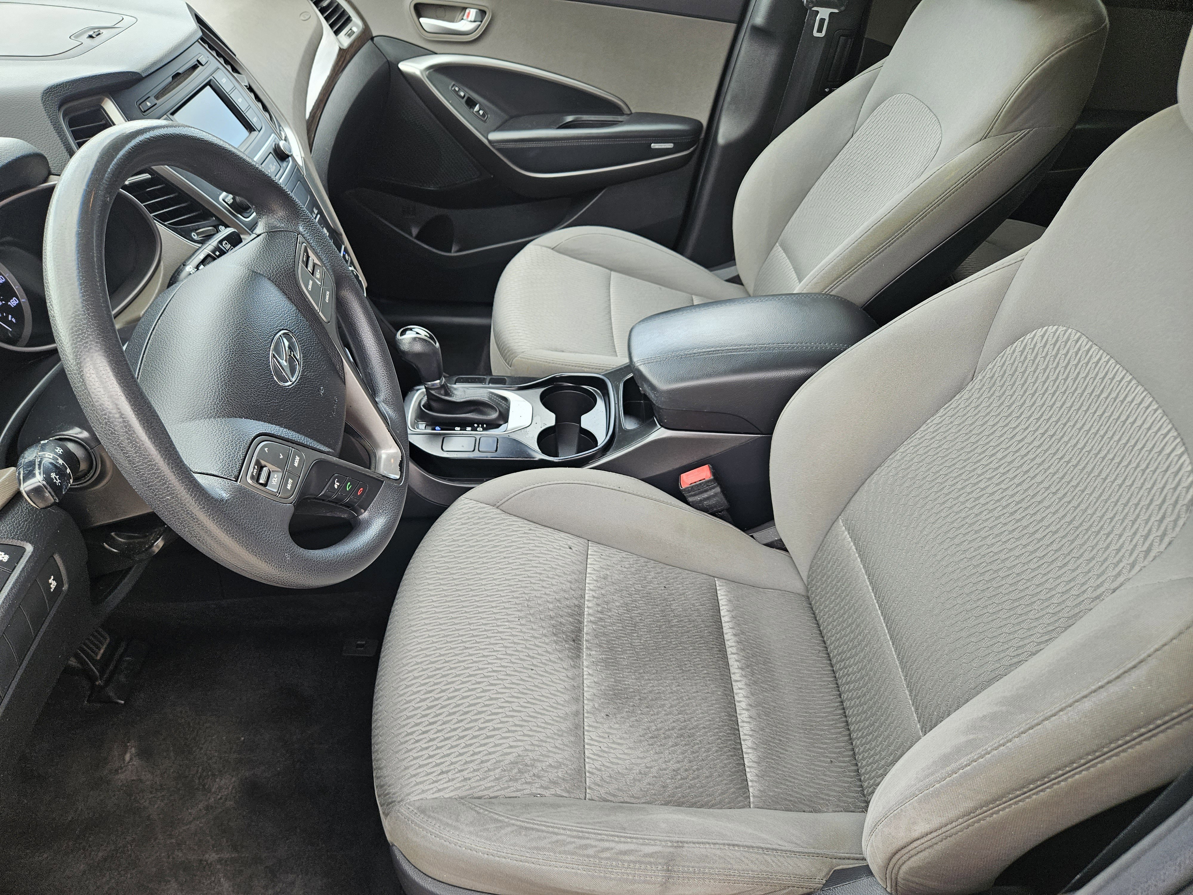 Used 2017 Hyundai Santa Fe Sport AWD/4WD image 5