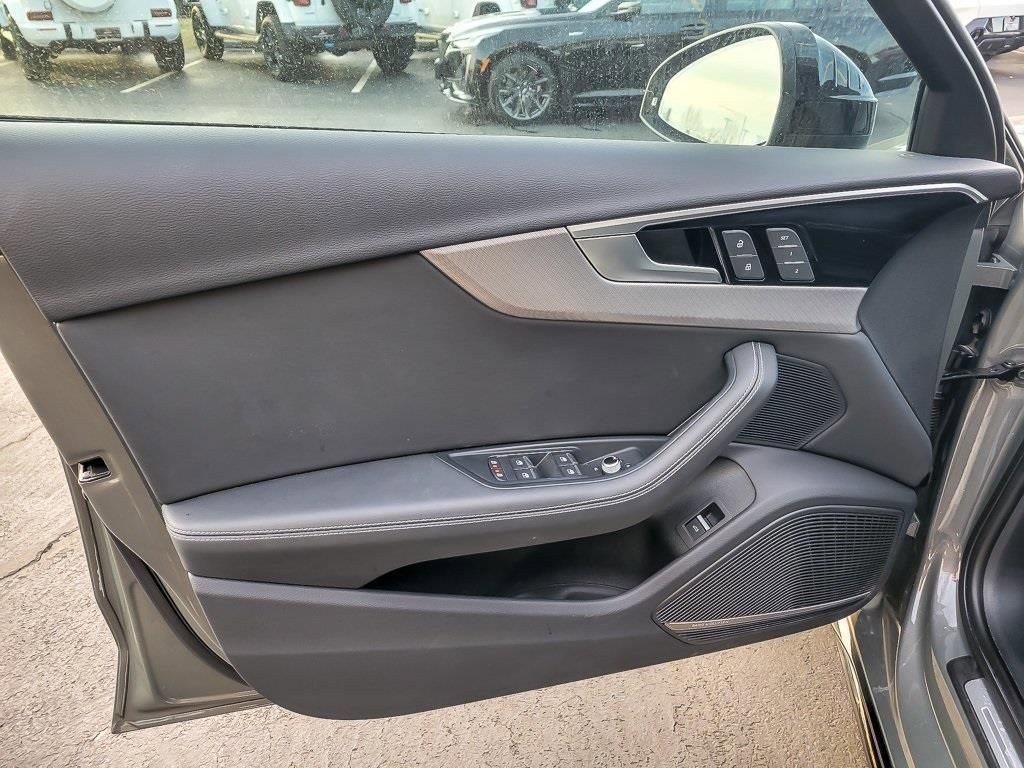 Used 2023 Audi A4 2.0T Prestige w/ Prestige Package image 18