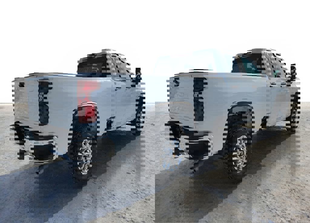 Used 2022 Chevrolet Silverado 2500 W/T w/ WT Convenience Package image 4