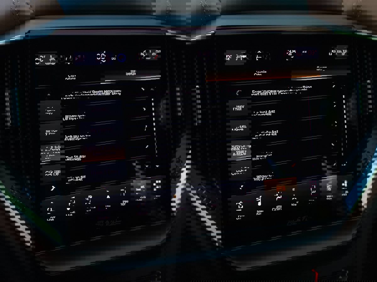 Used 2022 Maserati Ghibli GT image 39