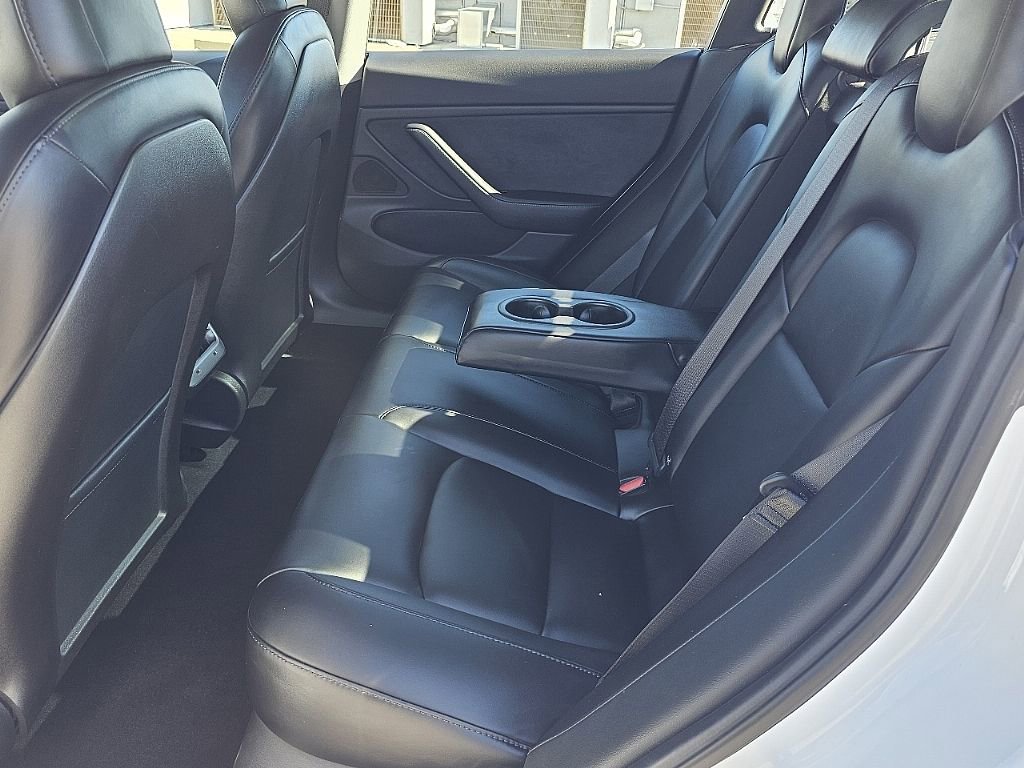 Used 2018 Tesla Model 3 Performance image 20