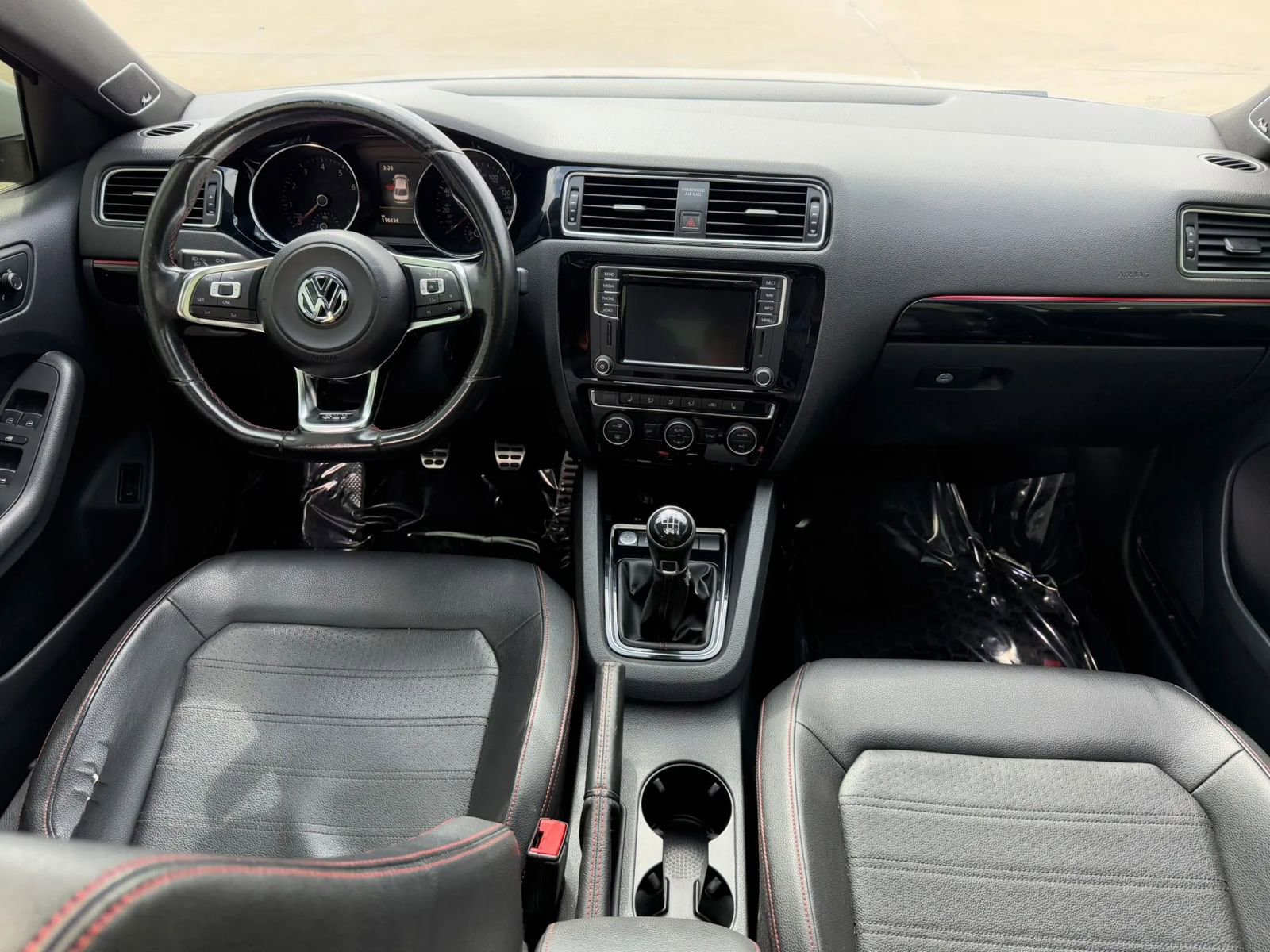 Used 2016 Volkswagen Jetta GLI SEL FWD image 13