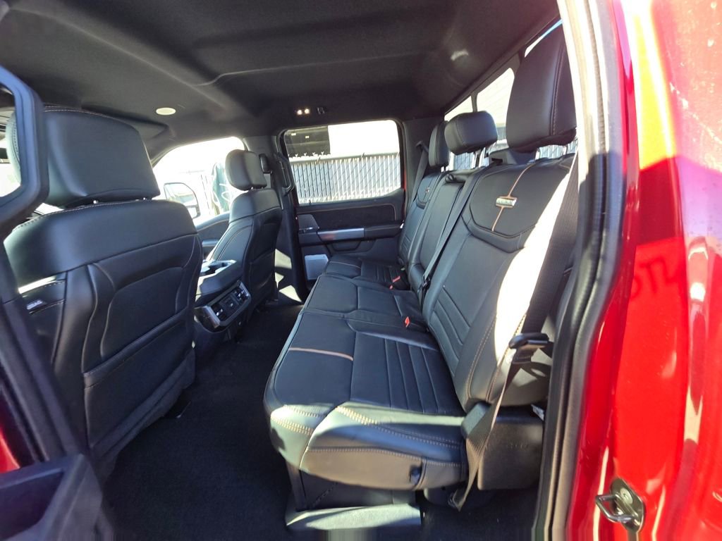 Used 2024 Ford F250 Platinum image 19