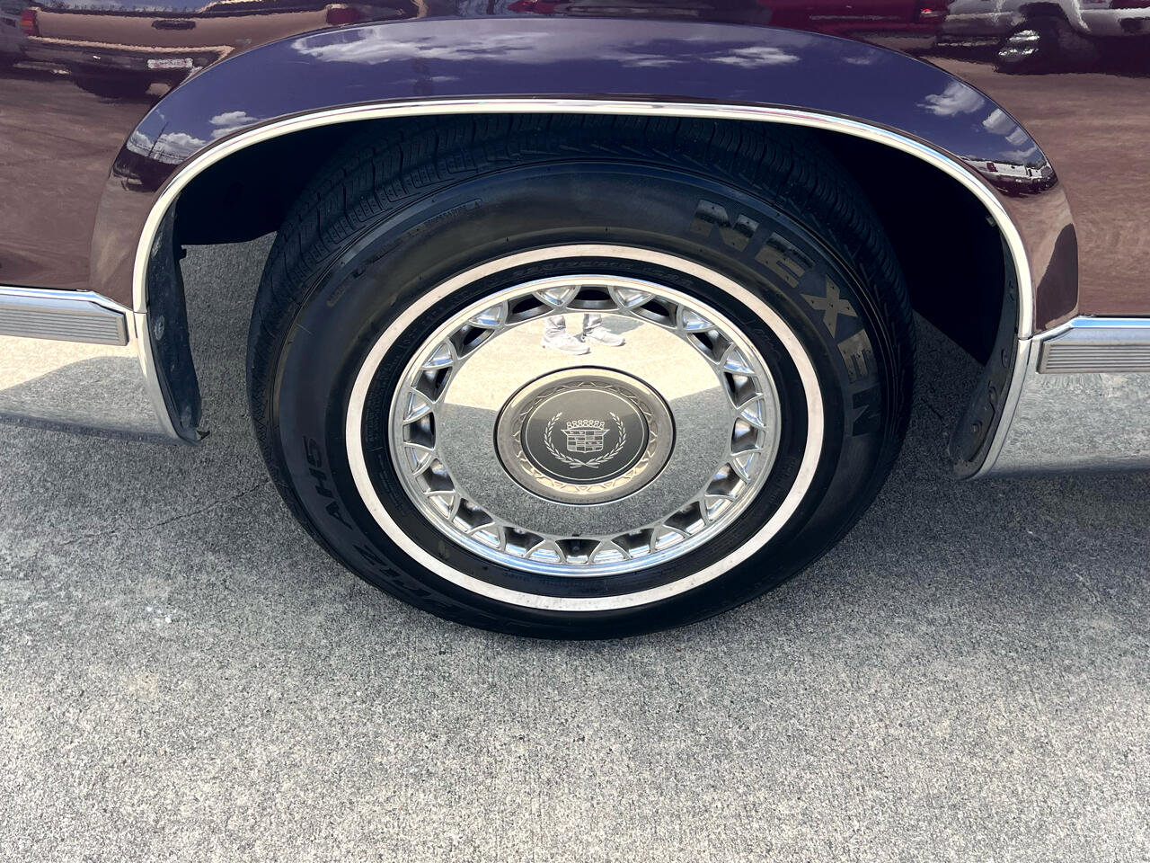 Used 1996 Cadillac Fleetwood Brougham image 21