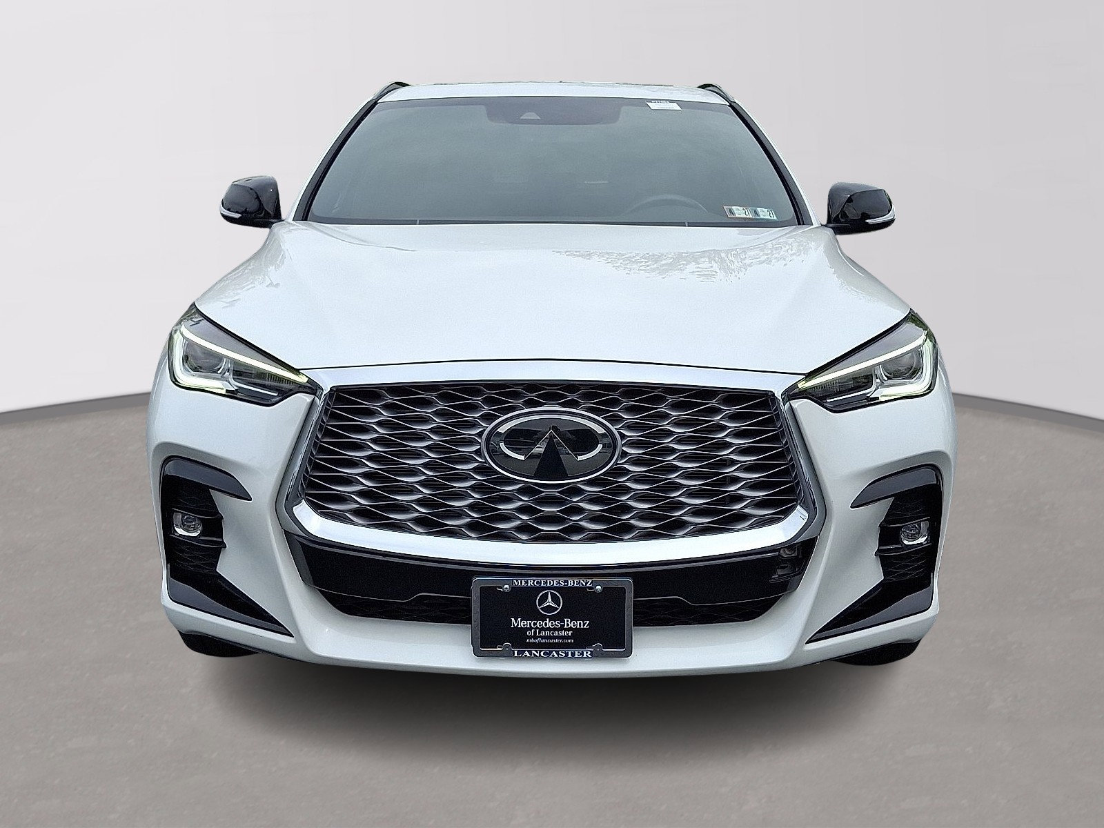 Used 2024 INFINITI QX55 Luxe w/ Cargo Package AWD/4WD image 2