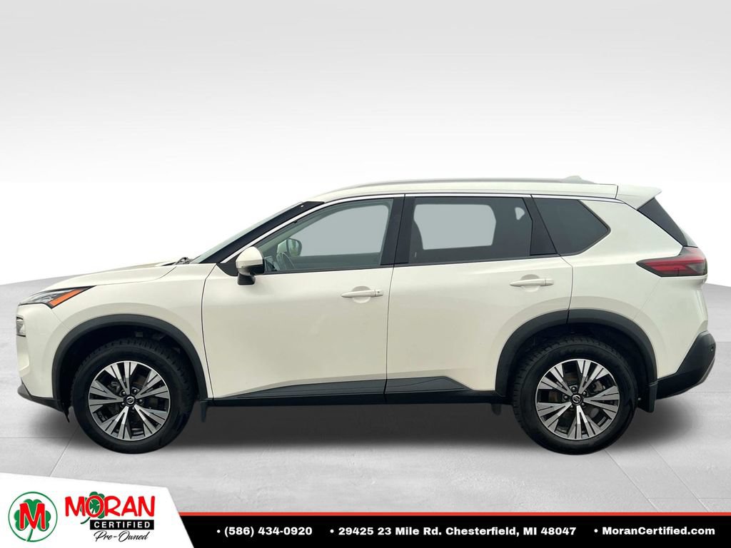 Used 2021 Nissan Rogue SV AWD/4WD image 2