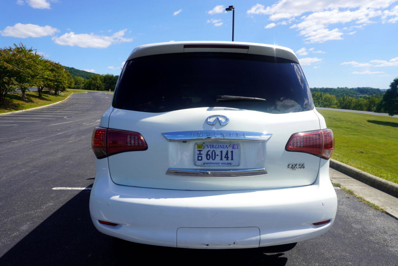 Used 2011 INFINITI QX56 4WD w/ Deluxe Touring Pkg image 6