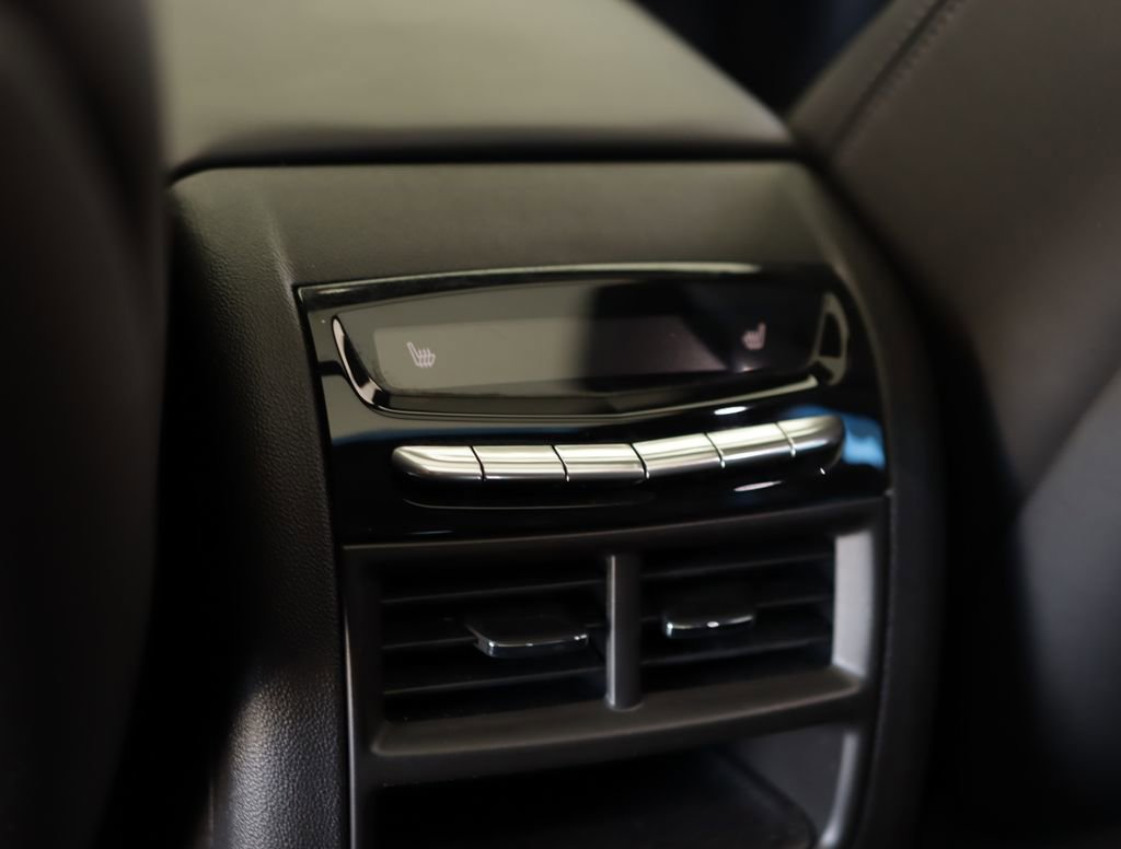 Used 2023 Cadillac XT5 Sportv w/ Platinum Package image 30