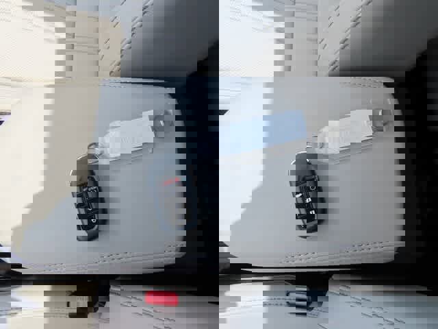 New 2026 Honda HR-V EX-L image 24