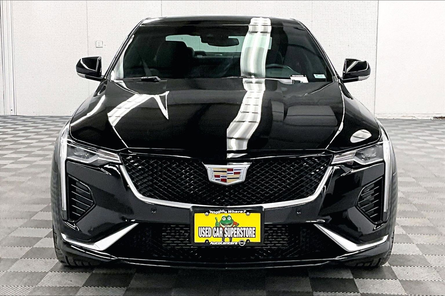 Used 2025 Cadillac CT4 Sport w/ Climate Package AWD/4WD image 4