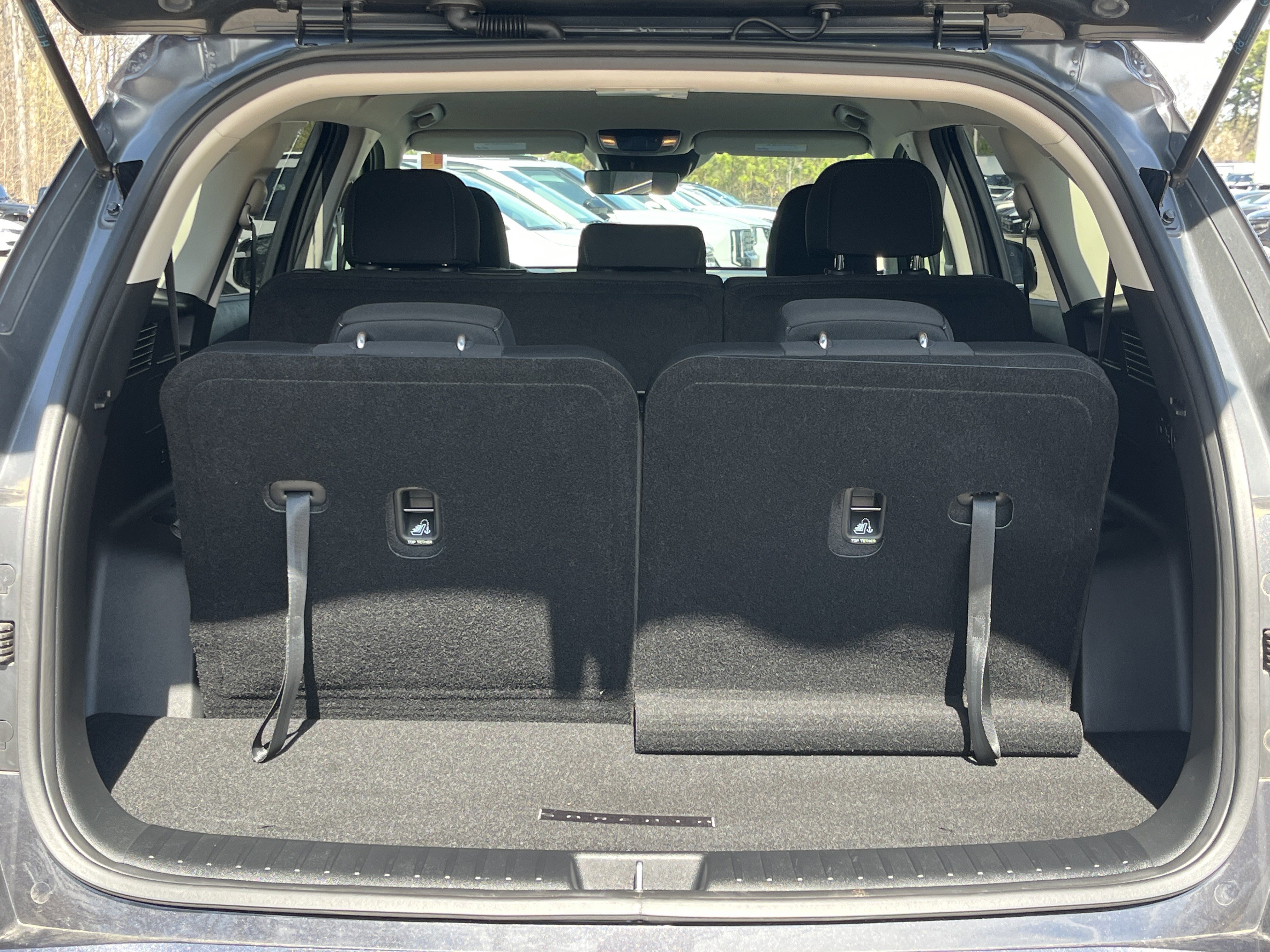 Certified 2025 Kia Sorento LX image 24