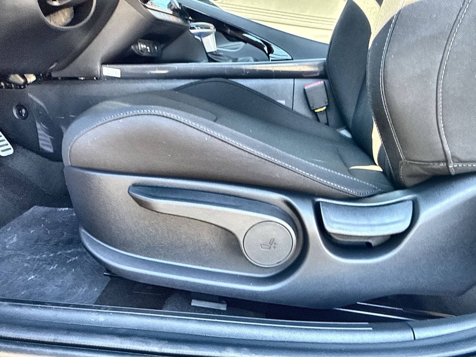 New 2026 Hyundai Elantra SEL Sport Premium FWD image 27