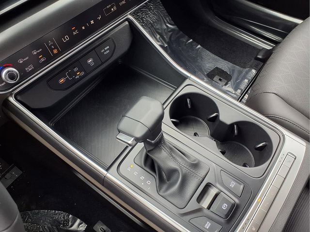 New 2026 Kia Carnival FWD image 8