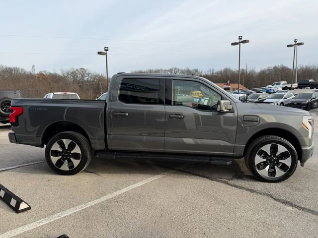 Used 2022 Ford F150 Lightning Platinum image 8