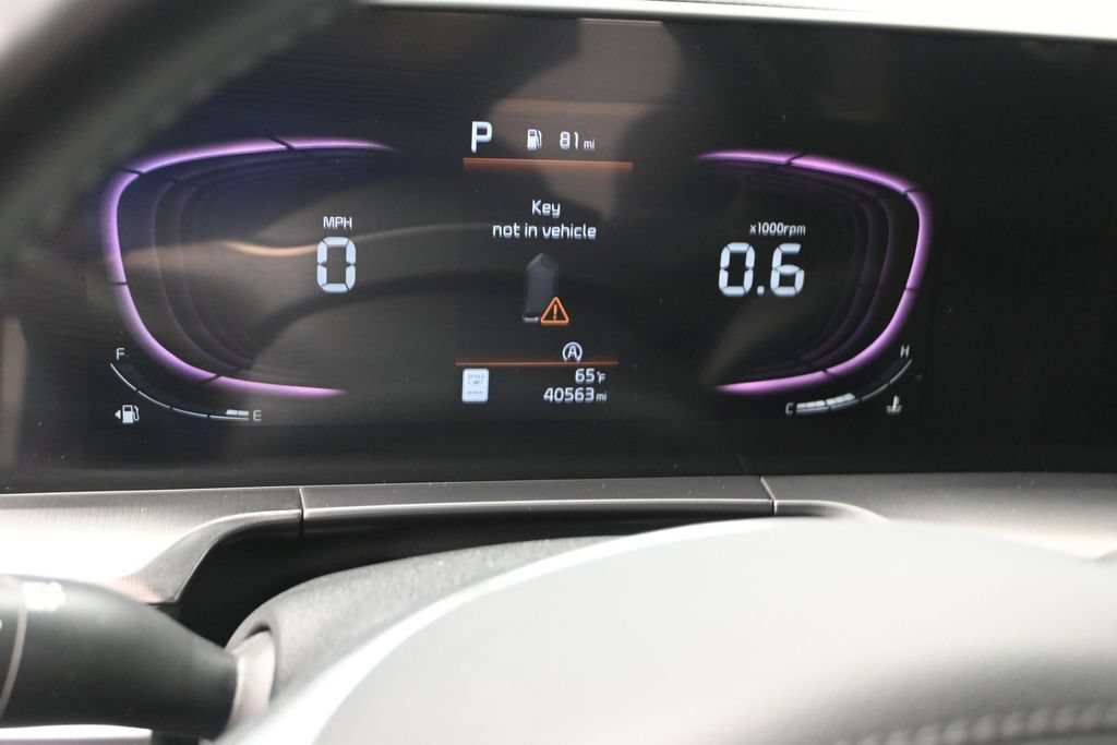Used 2023 Kia Telluride S w/ S Sunroof Package FWD image 21