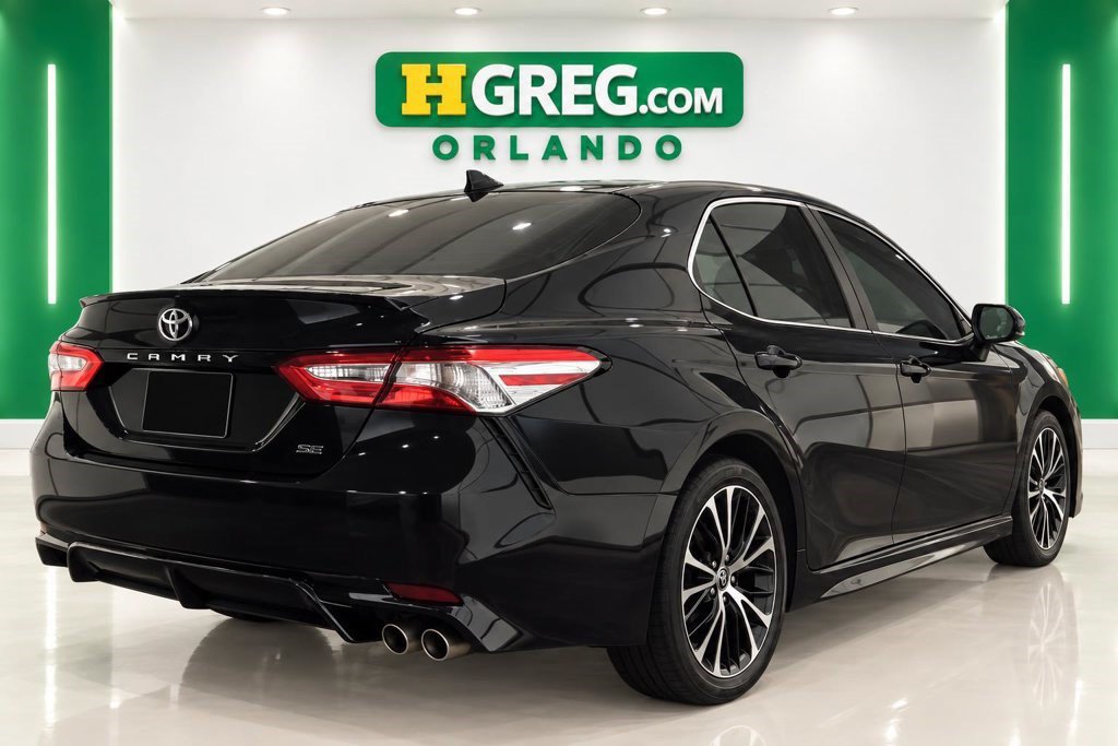 Used 2020 Toyota Camry SE FWD image 6