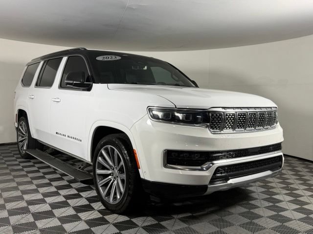 Used 2023 Jeep Grand Wagoneer Series II AWD/4WD image 9