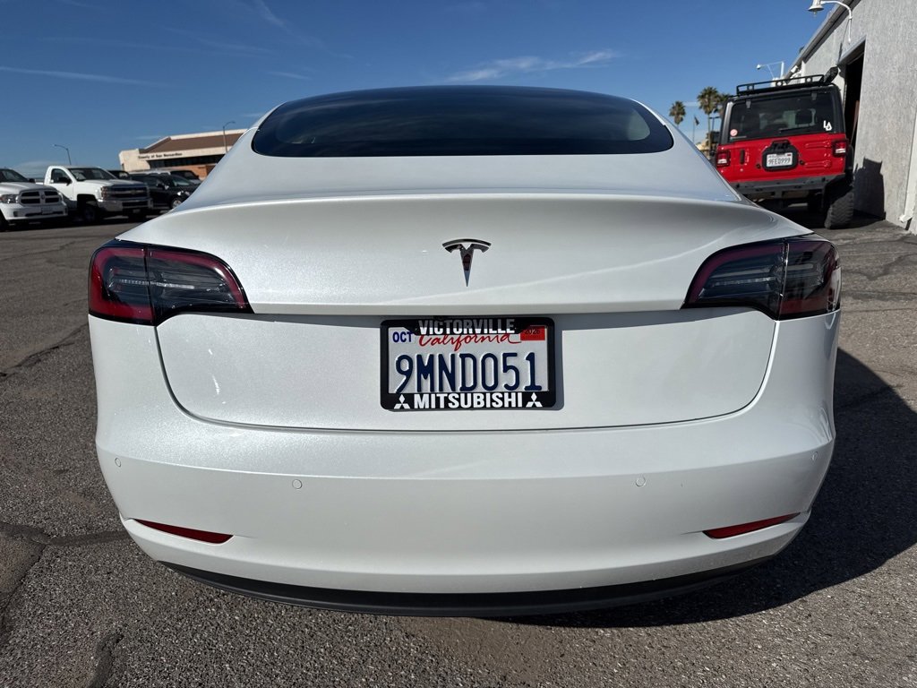 Used 2021 Tesla Model 3 Standard Range Plus image 6