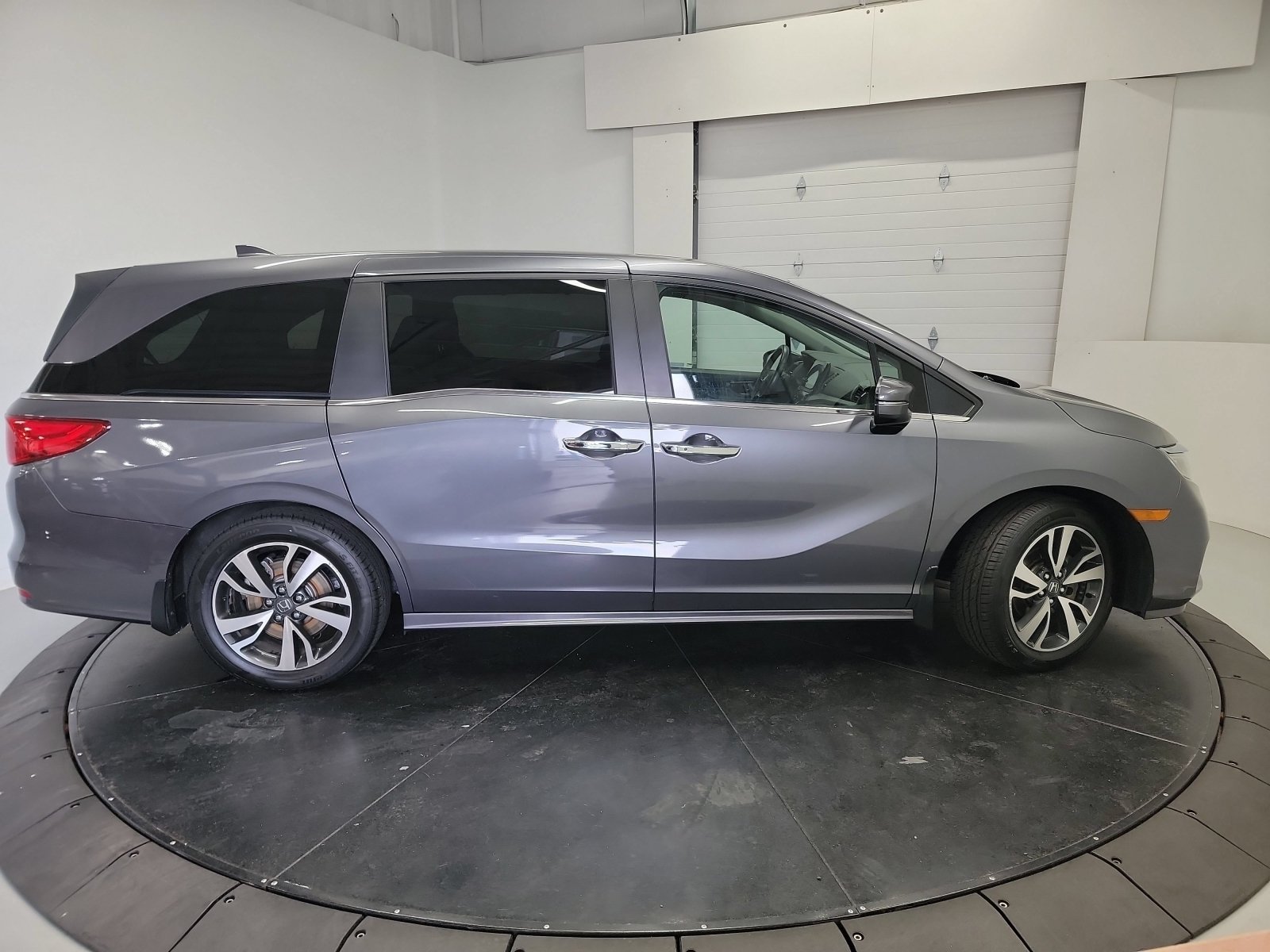 Certified 2023 Honda Odyssey Touring image 11