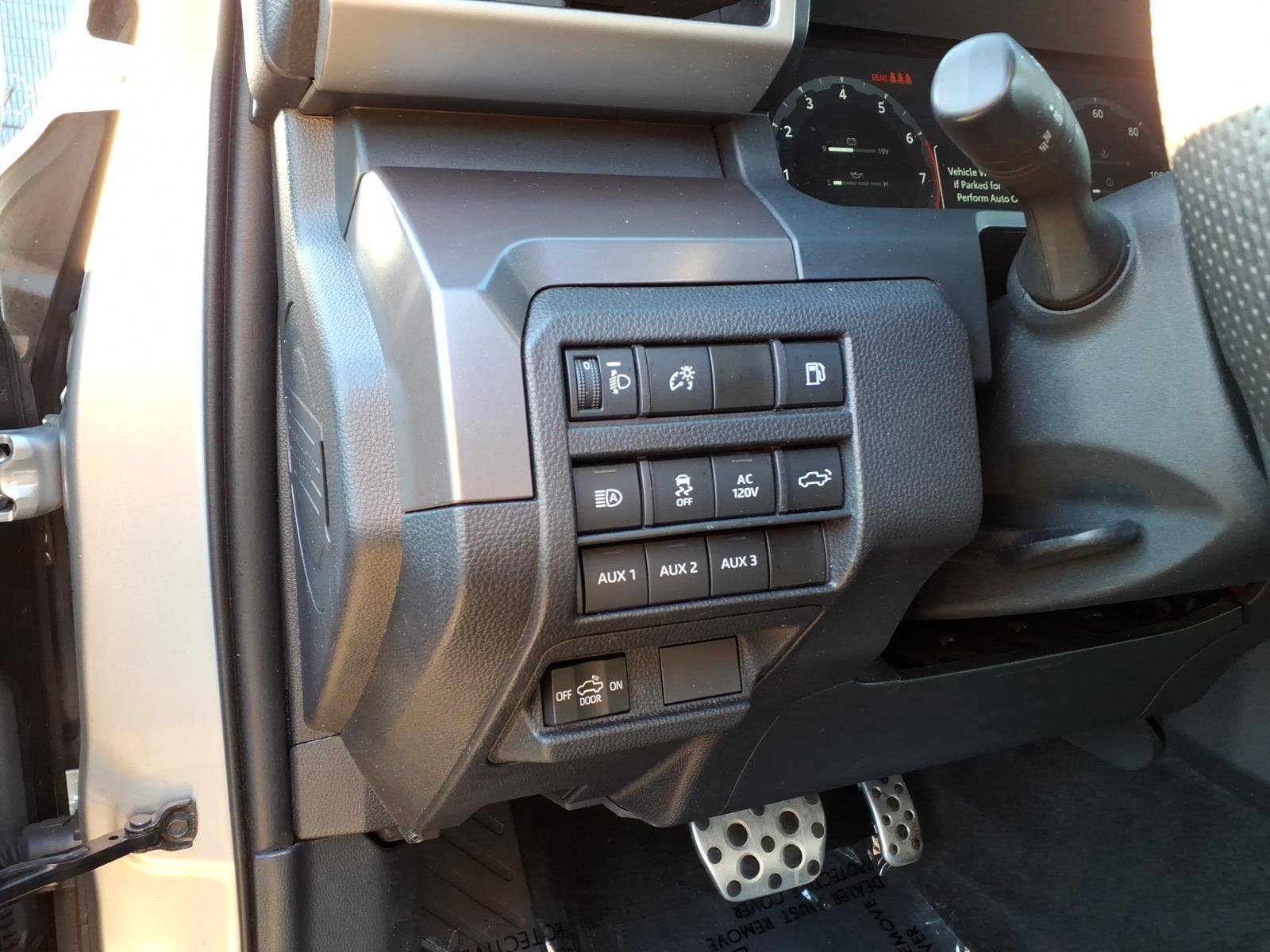 Certified 2024 Toyota Tacoma TRD Sport w/ TRD Sport Premium Package AWD/4WD image 20