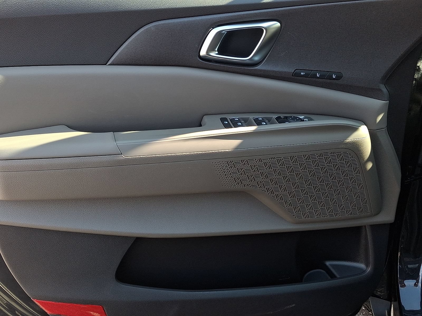 New 2026 Kia Carnival SX FWD image 10