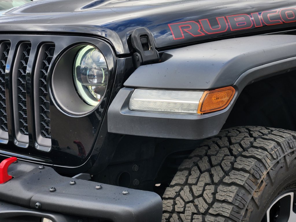 Used 2023 Jeep Wrangler Unlimited Rubicon AWD/4WD image 8
