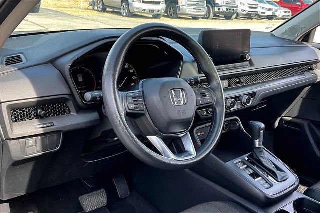Used 2025 Honda CR-V EX image 17