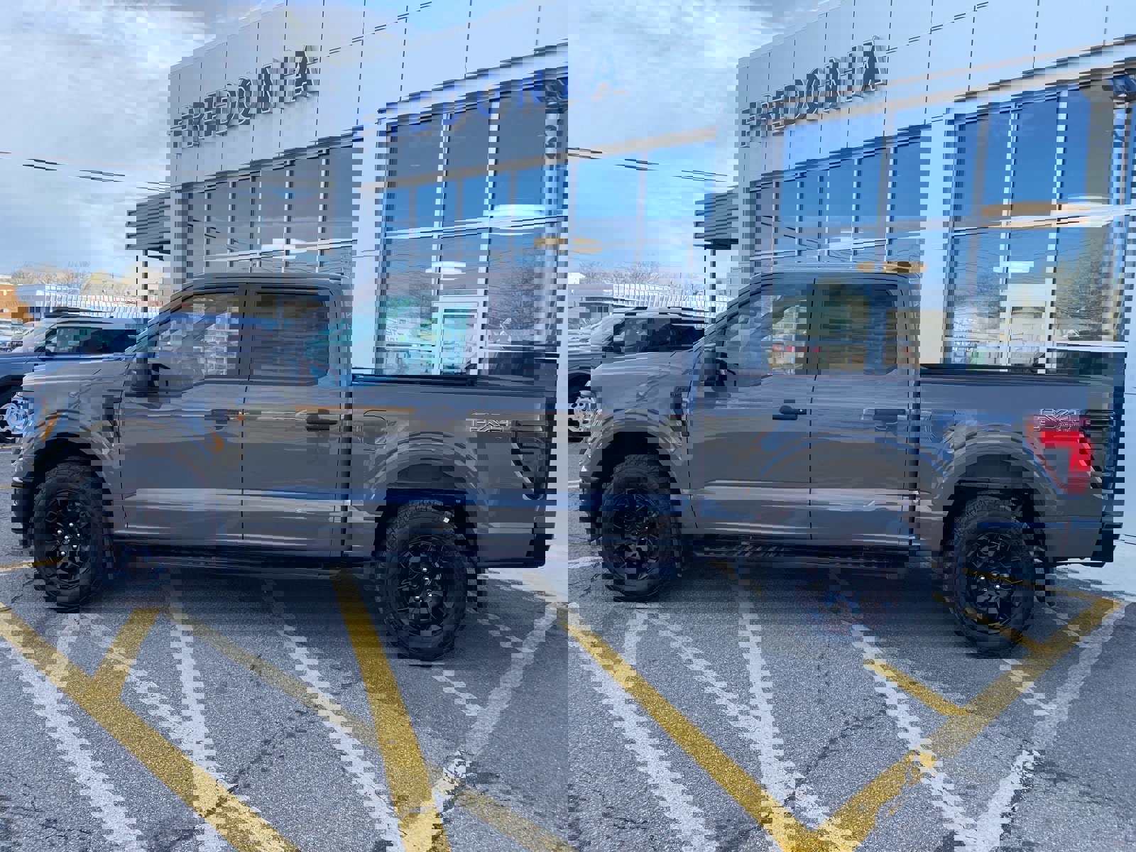 Used 2025 Ford F150 STX w/ Equipment Group 201A FX4 image 2