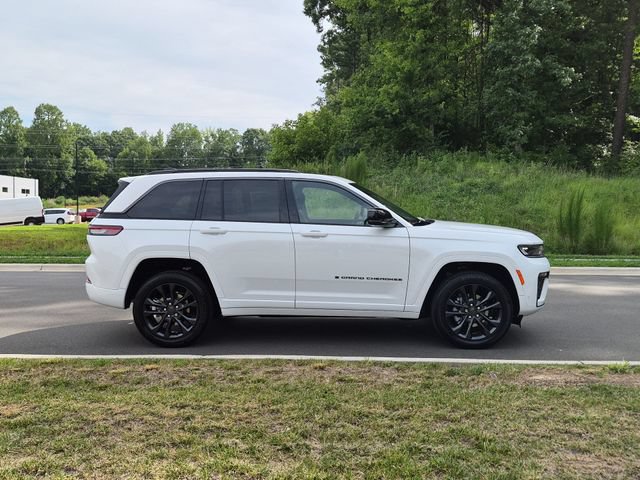 New 2026 Jeep Grand Cherokee Limited AWD/4WD image 14