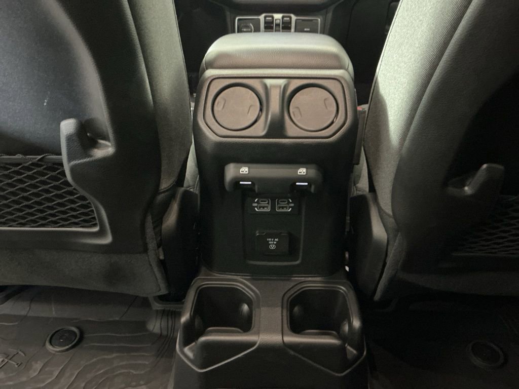 Used 2024 Jeep Wrangler Unlimited Rubicon image 27