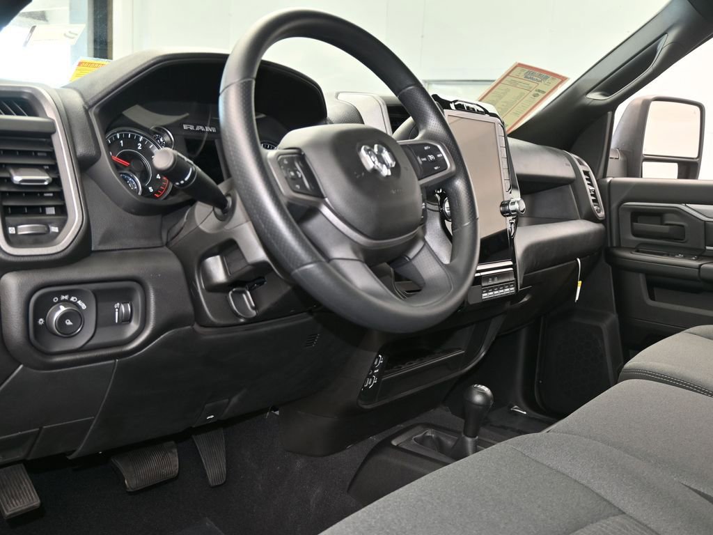 Used 2024 RAM 3500 Tradesman image 12