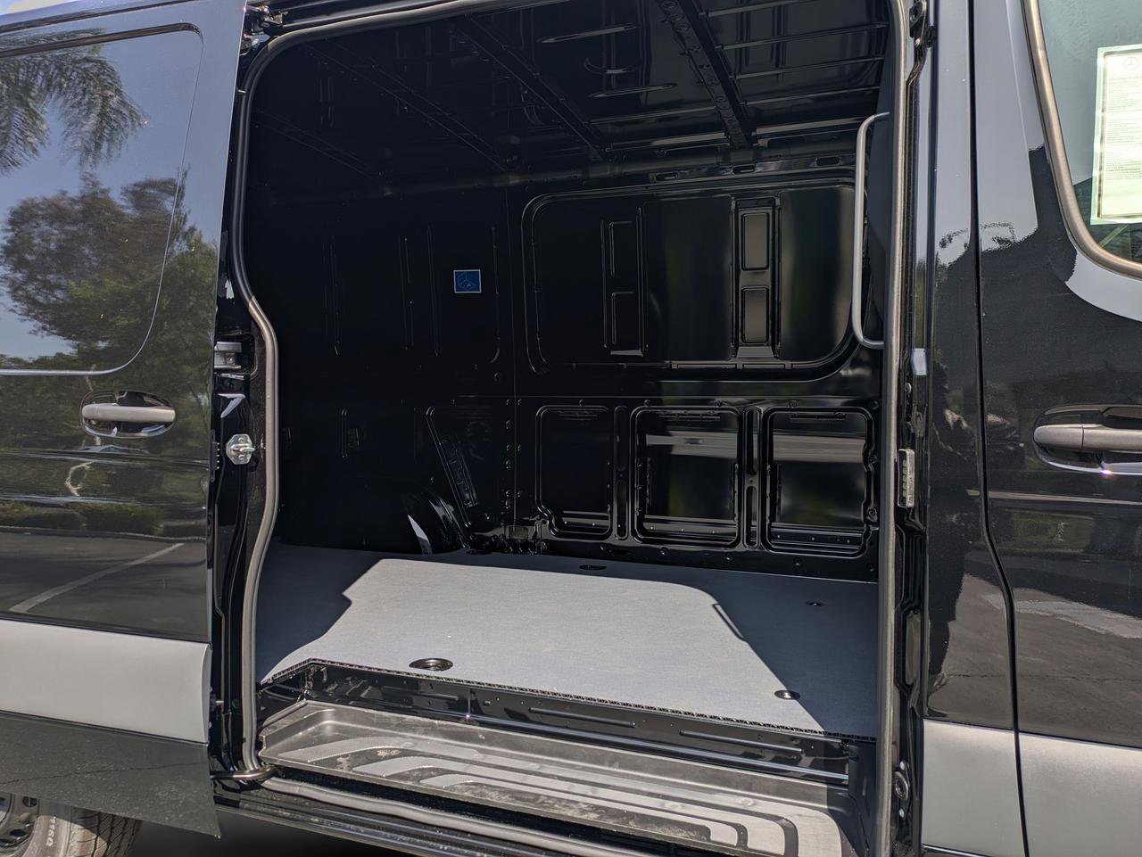 New 2026 Mercedes-Benz Sprinter 2500 image 11