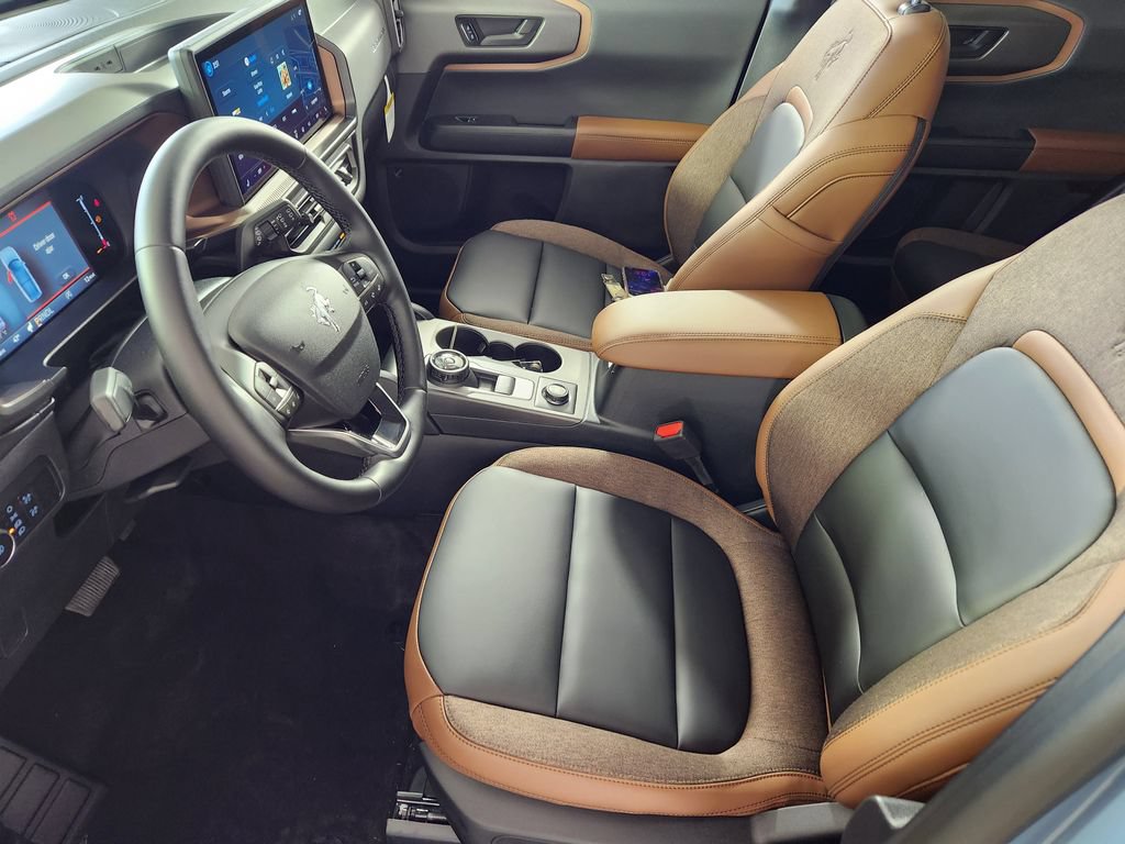New 2026 Ford Bronco Sport Outer Banks w/ Outer Banks Tech Package+ AWD/4WD image 11