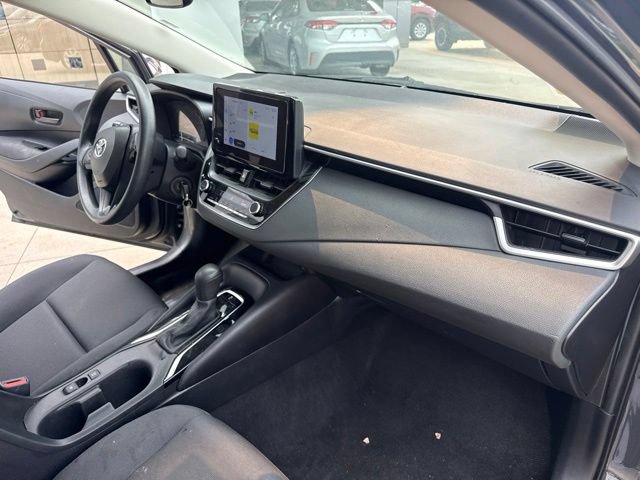 Used 2024 Toyota Corolla LE FWD image 29