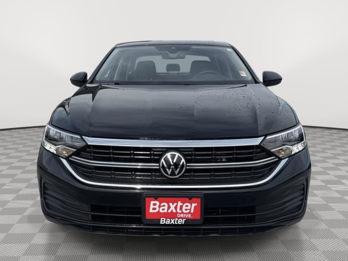 Used 2022 Volkswagen Jetta SE image 7