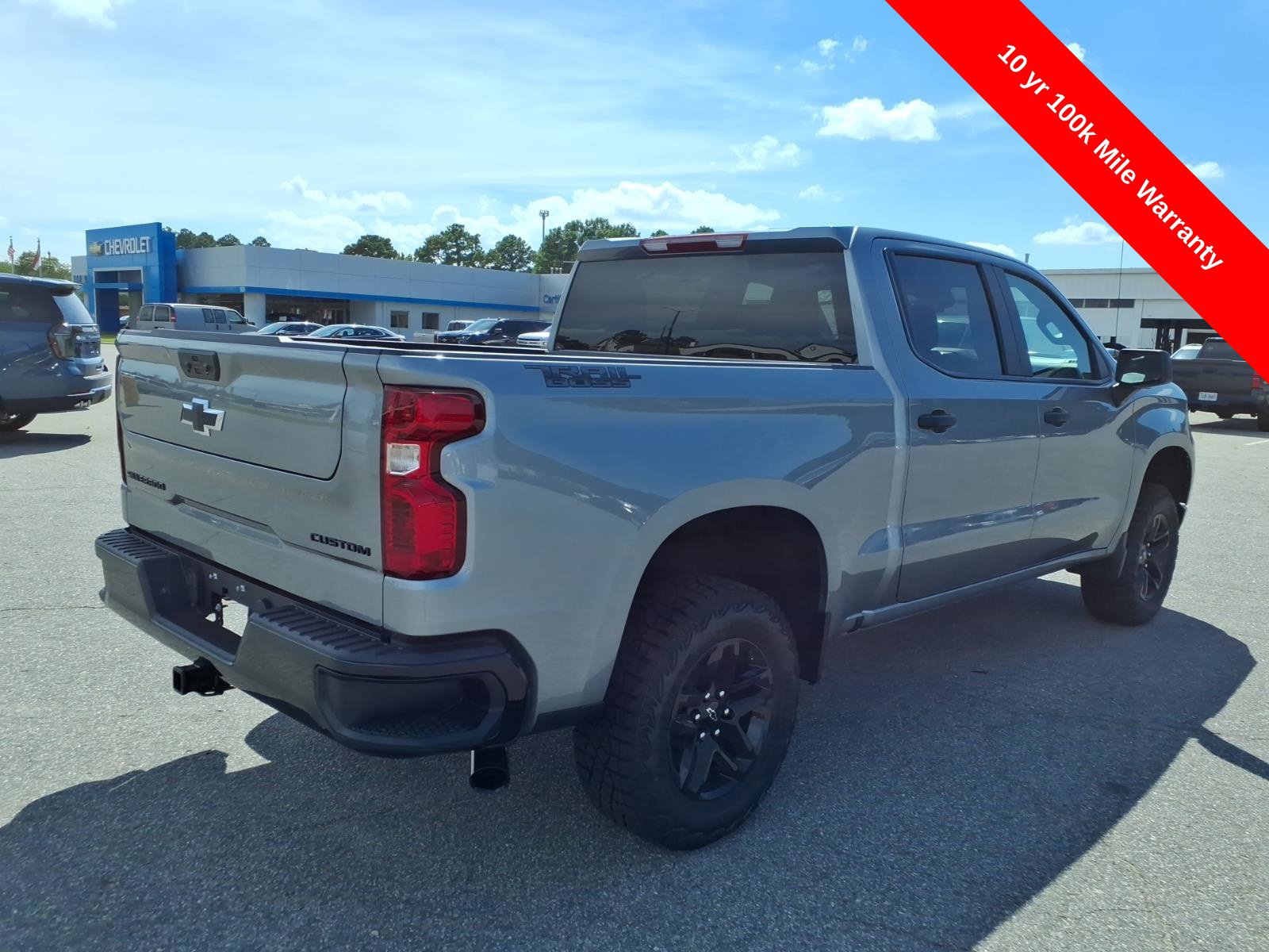 New 2026 Chevrolet Silverado 1500 Custom Trail Boss w/ Dark Appearance Package AWD/4WD image 5