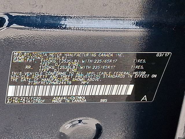 Used 2017 Toyota RAV4 XLE AWD/4WD image 27