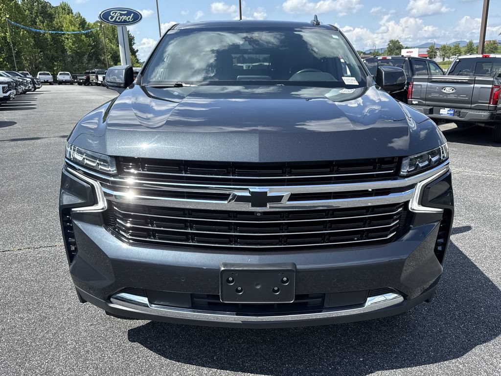Used 2022 Chevrolet Tahoe LT w/ LT Signature Package AWD/4WD image 2