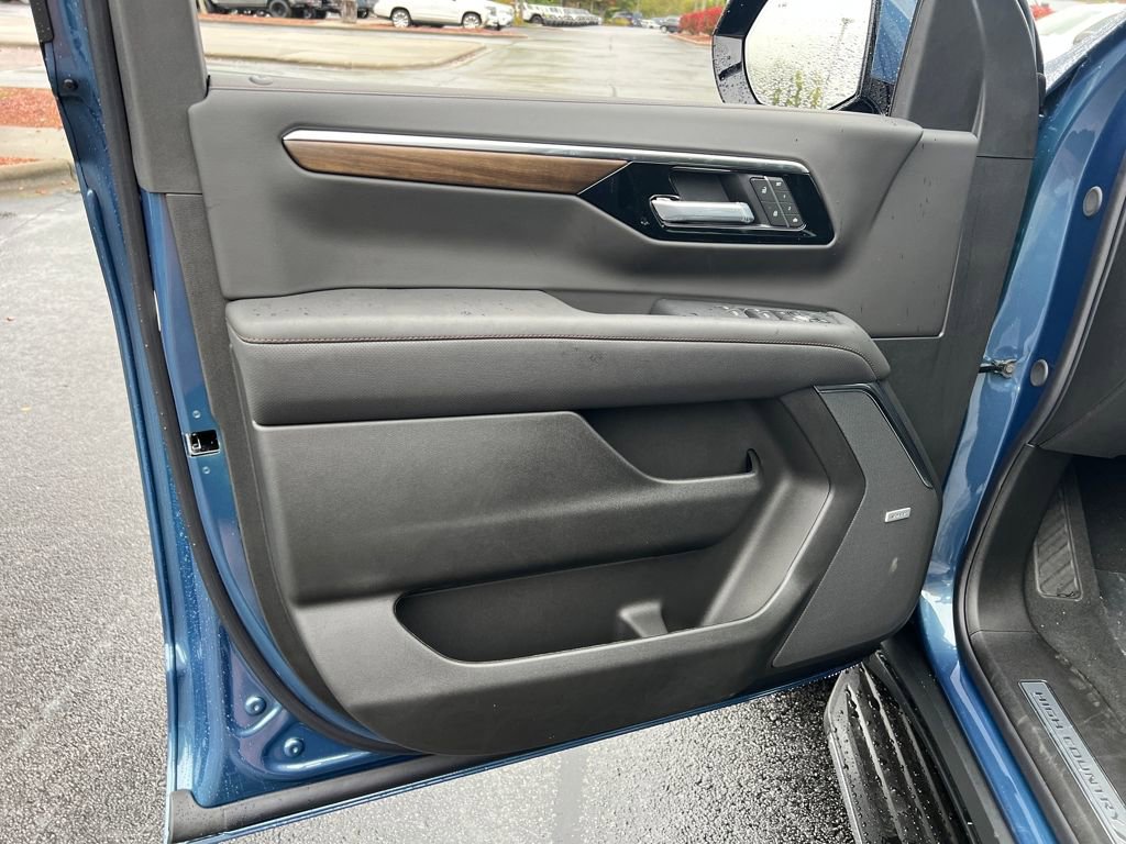 New 2026 Chevrolet Tahoe High Country w/ Sun And Tow Package image 41
