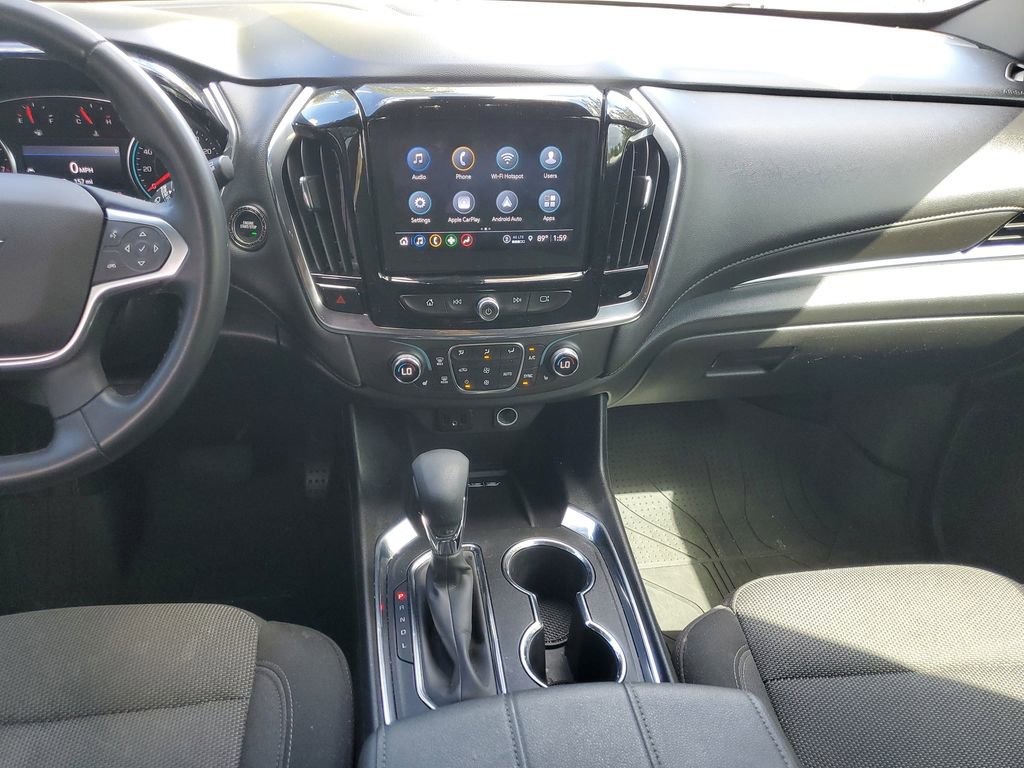 Used 2023 Chevrolet Traverse LT image 23