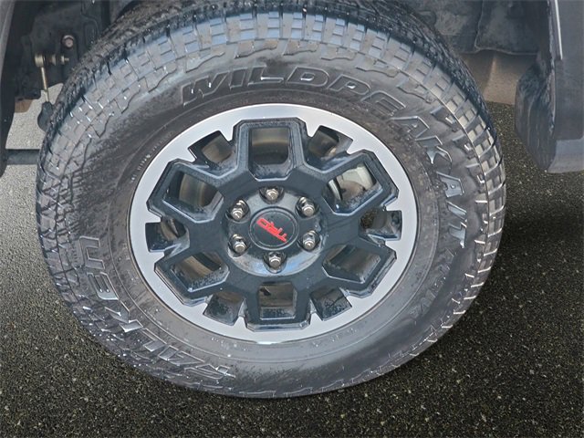 Used 2025 Toyota 4Runner TRD Off-Road Premium w/ Tow Technology Package image 36