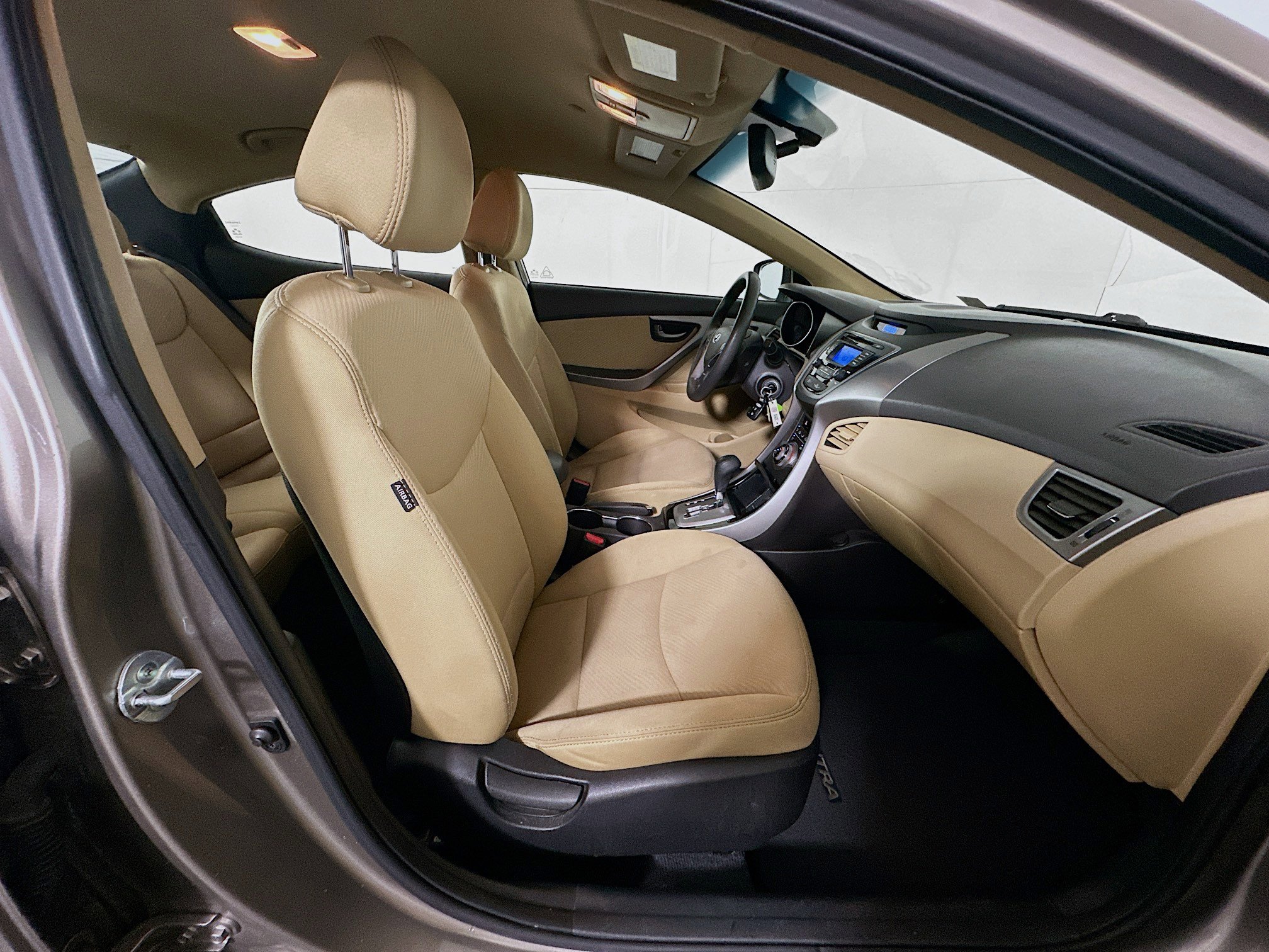 Used 2013 Hyundai Elantra GLS w/ Preferred Pkg image 28