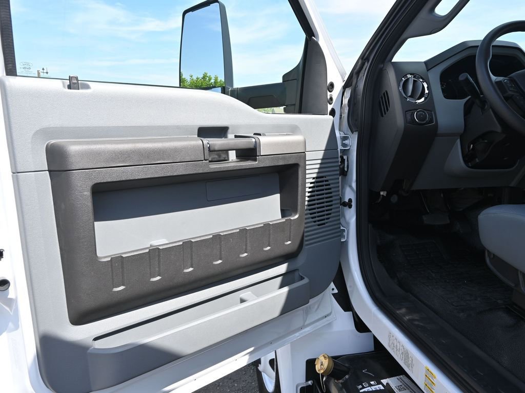 New 2026 Ford F650 2WD Regular Cab Super Duty image 9