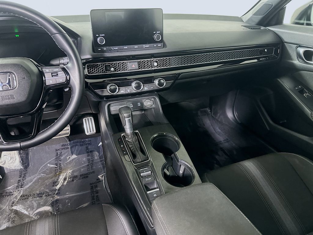 Used 2025 Honda Civic Sport image 19